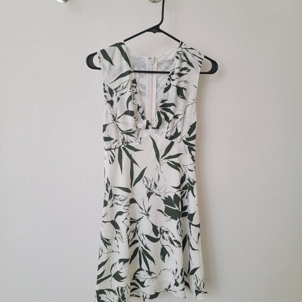 ABERCROMBIE Twist-Front Mini Dress XS White/Green